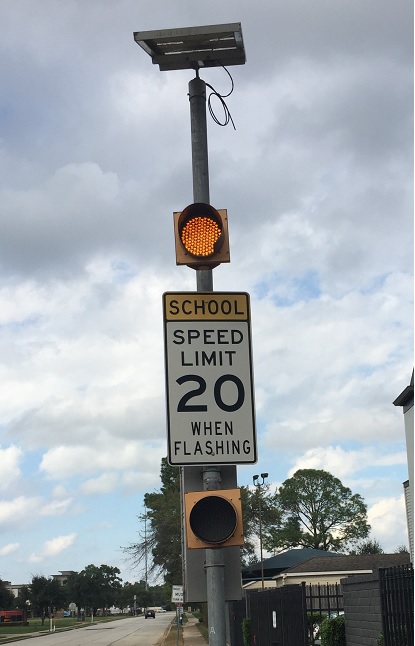 school-zone-when-flashing