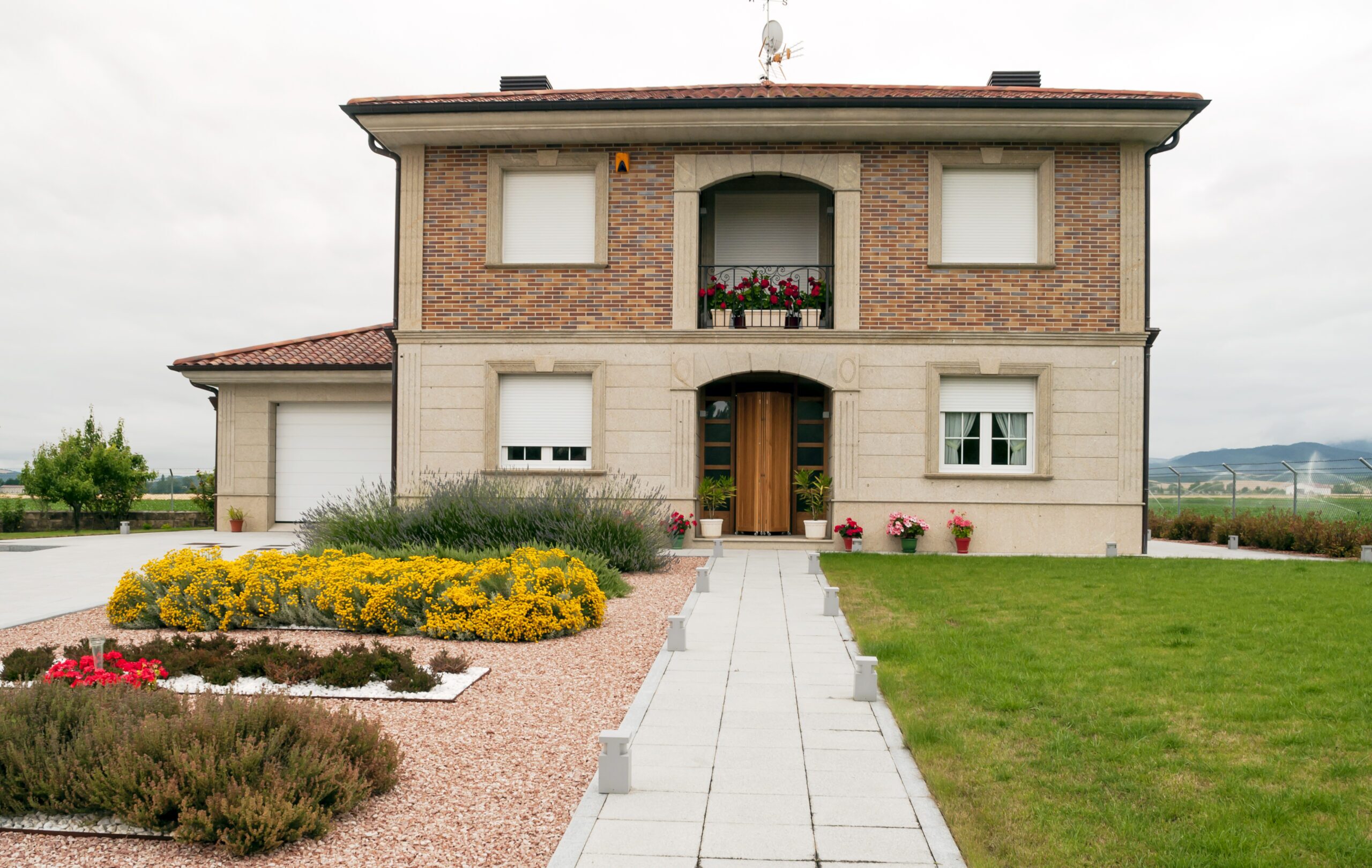 House of Ainsa