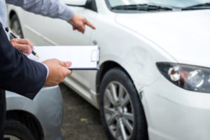 settle car accident claim without a lawyer - Car Accident Lawyer in Houston